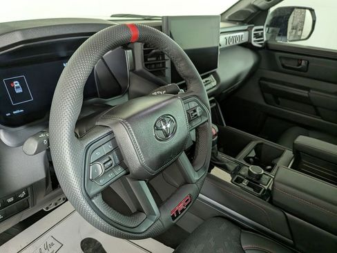 Used 2025 Toyota Tundra TRD Pro AWD/4WD image 21