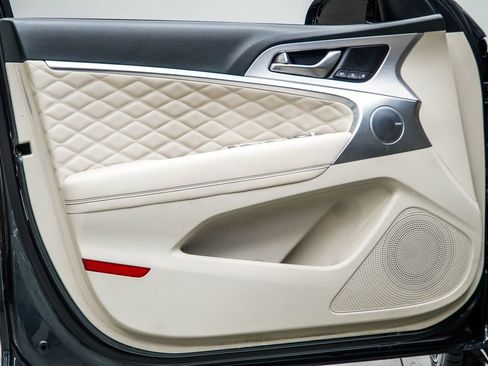 Used 2019 Genesis G70 3.3T Design image 41