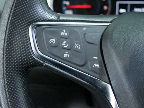 Used 2020 Chevrolet Malibu LT image 16