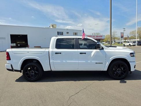 Used 2025 RAM 1500 Laramie w/ Night Edition AWD/4WD image 8