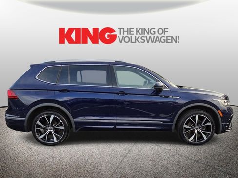 Used 2022 Volkswagen Tiguan SEL R-Line AWD/4WD image 2