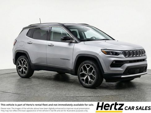 Used 2025 Jeep Compass Limited image 1
