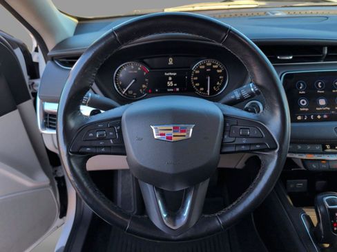 Used 2019 Cadillac XT4 Luxury w/ Cold Weather Package image 20