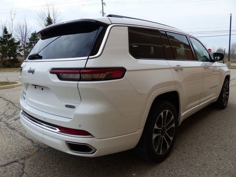 Used 2022 Jeep Grand Cherokee L Overland image 10