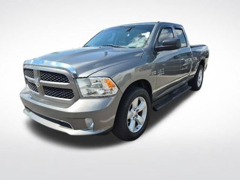Used 2013 RAM 1500 Express RWD image 5
