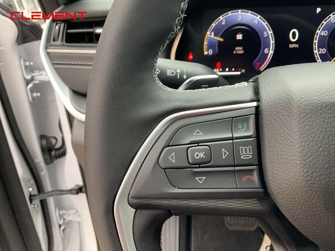 New 2025 Jeep Grand Cherokee Laredo X w/ Luxury Tech Group I image 8