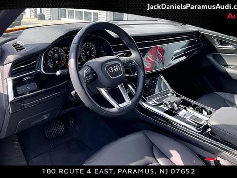 Used 2023 Audi Q7 2.0T Premium w/ Convenience Package AWD/4WD image 11