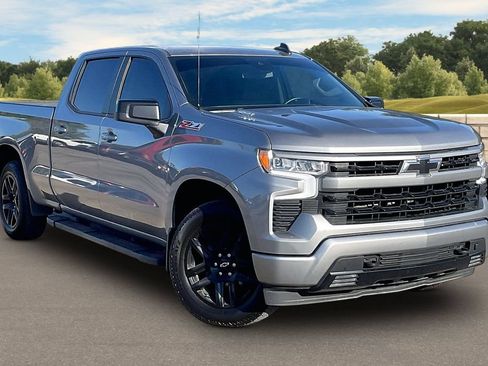 Used 2024 Chevrolet Silverado 1500 RST w/ Convenience Package II AWD/4WD image 2