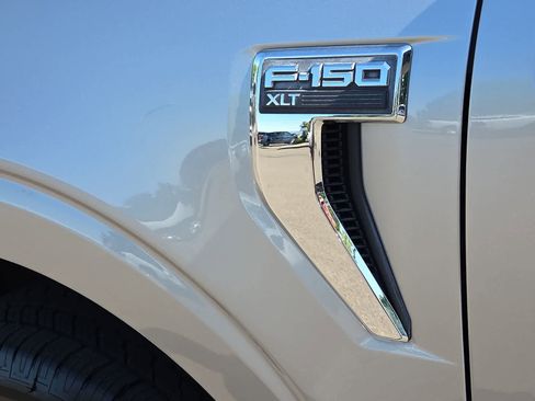 Used 2022 Ford F150 XLT w/ Equipment Group 301A Mid AWD/4WD image 15