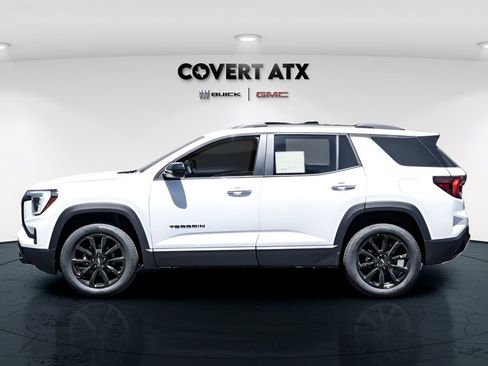 New 2027 GMC Terrain Elevation w/ Elevation Premium Package AWD/4WD image 3