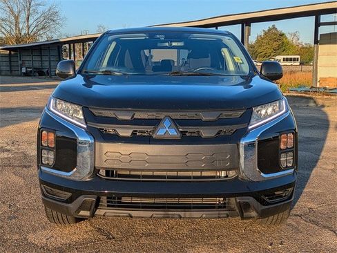 Used 2023 Mitsubishi Outlander Sport 2.0 image 8