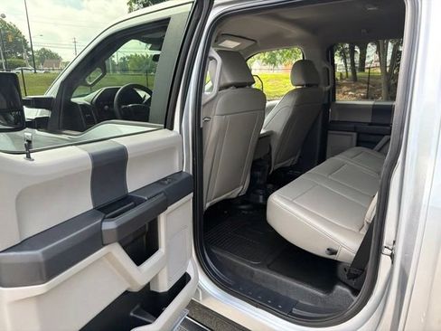 Used 2022 Ford F250 XL w/ Power Equipment Group AWD/4WD image 27