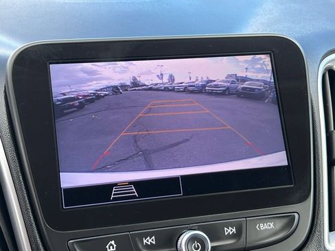 Used 2022 Chevrolet Malibu RS image 34