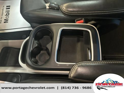 Used 2024 Chrysler Pacifica Touring-L FWD image 28