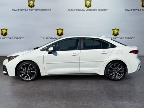 Used 2021 Toyota Corolla SE w/ Carpet Mat Package (TMS) FWD image 2