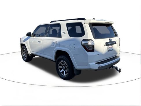Used 2021 Toyota 4Runner TRD Off-Road image 5