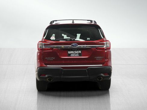 Used 2023 Subaru Ascent Limited w/ Technology Package AWD/4WD image 4