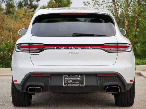Certified 2026 Porsche Macan AWD/4WD image 17
