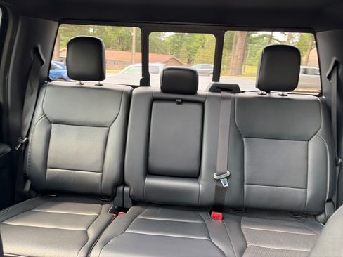 Used 2025 Ford F150 Lariat w/ Equipment Group 502A High AWD/4WD image 17