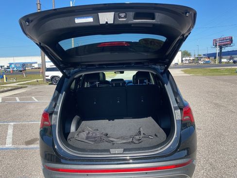 Used 2023 Hyundai Santa Fe Limited image 13