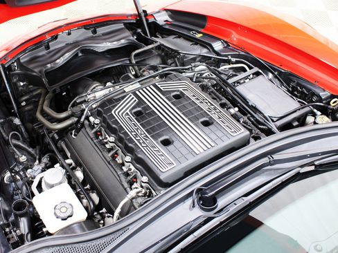 Used 2019 Chevrolet Corvette Z06 RWD image 39