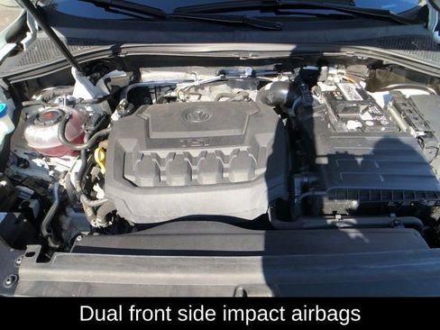 Used 2022 Volkswagen Tiguan SE R-Line image 27