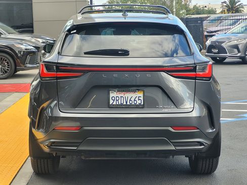Used 2025 Lexus NX 350h AWD w/ Premium Package image 5