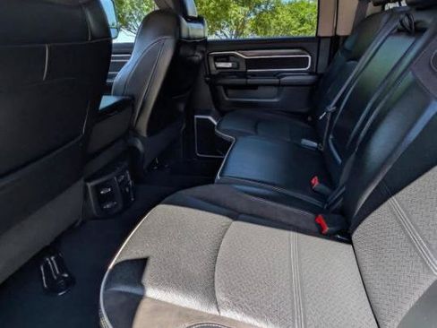 Used 2020 RAM 3500 Laramie AWD/4WD image 15