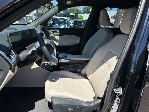 Used 2023 BMW X1 xDrive28i w/ Convenience Package AWD/4WD image 16