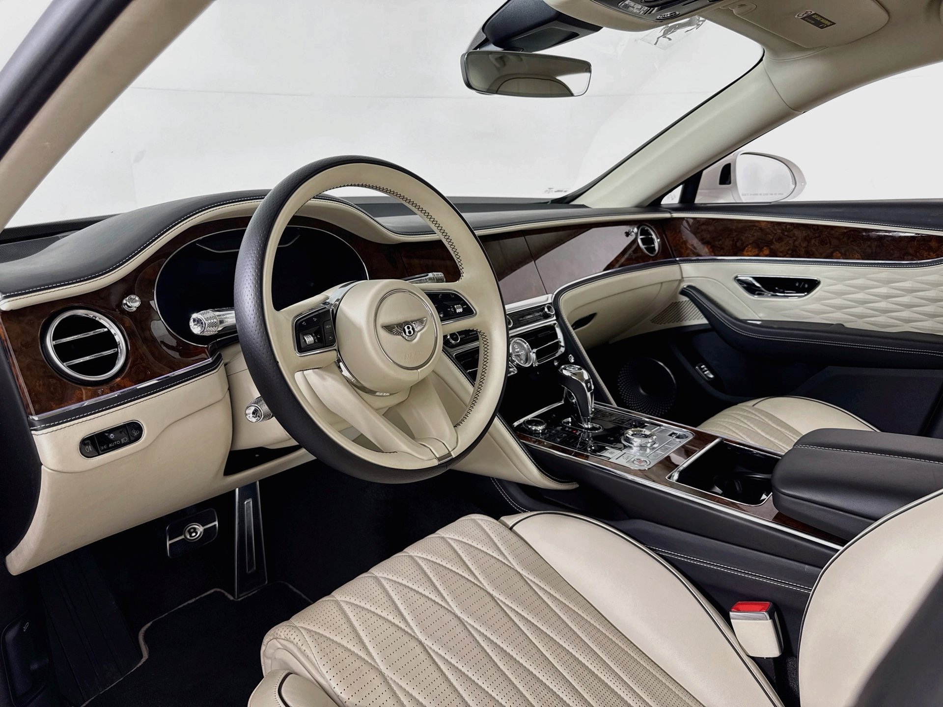 Used 2021 Bentley Flying Spur W12 AWD/4WD image 20