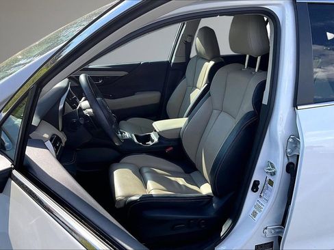Used 2023 Subaru Outback Limited AWD/4WD image 22