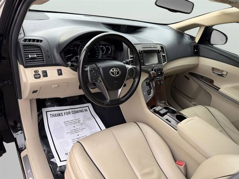 Used 2013 Toyota Venza XLE w/ XLE Premium Pkg image 14