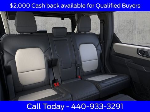 New 2026 Ford Bronco Outer Banks w/ Sasquatch Package AWD/4WD image 13
