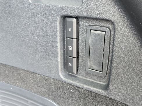 New 2025 Lincoln Aviator 2WD w/ Equipment Group 101A image 31