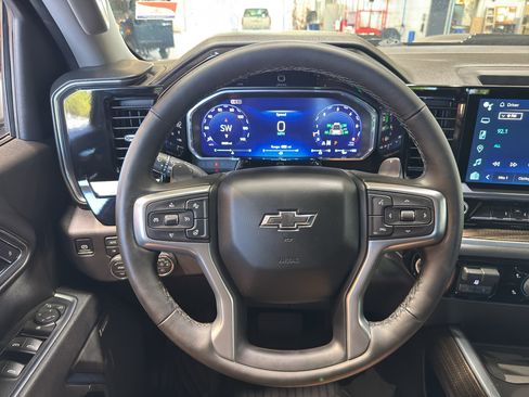 Used 2026 Chevrolet Silverado 1500 LT Trail Boss w/ Convenience Package II AWD/4WD image 24