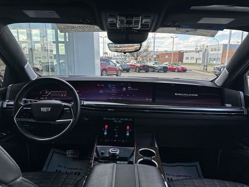 Certified 2025 Cadillac Escalade Sport Platinum w/ LPO, Floor Liner Package image 40