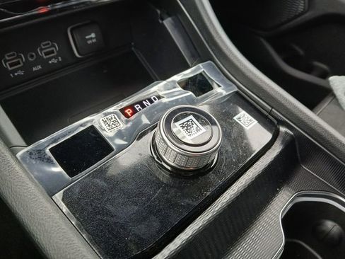 New 2025 Jeep Grand Cherokee L Laredo image 25