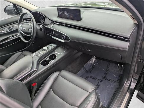 Used 2025 Genesis GV70 2.5T AWD/4WD image 20