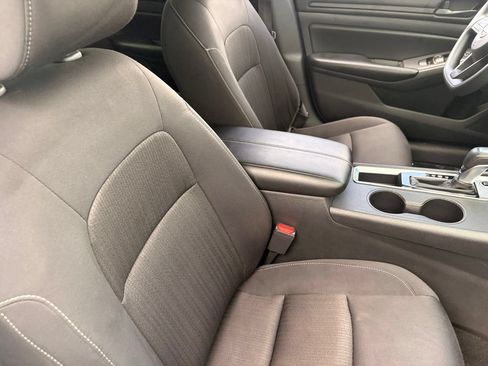 Certified 2023 Nissan Altima 2.5 S FWD image 11