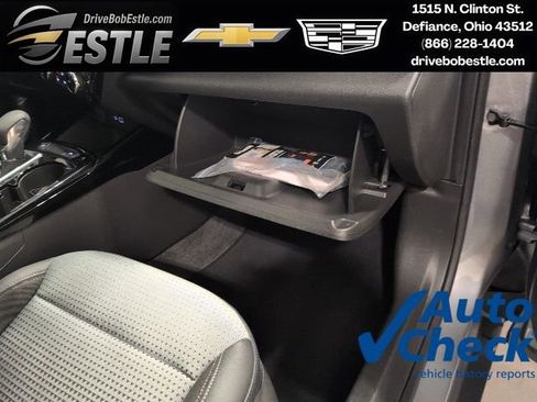 Used 2025 Chevrolet Trax LT w/ LT Convenience Package FWD image 25