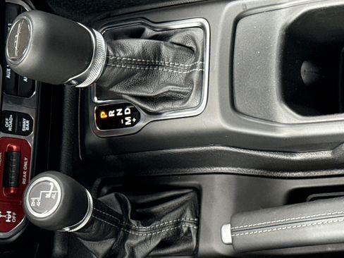 New 2026 Jeep Gladiator Rubicon image 27