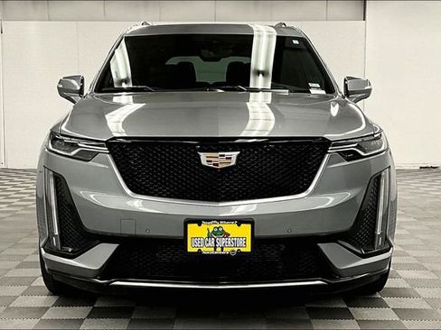 Used 2024 Cadillac XT6 Sport w/ Technology Package AWD/4WD image 4