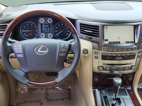 Used 2009 Lexus LX 570 4WD image 36