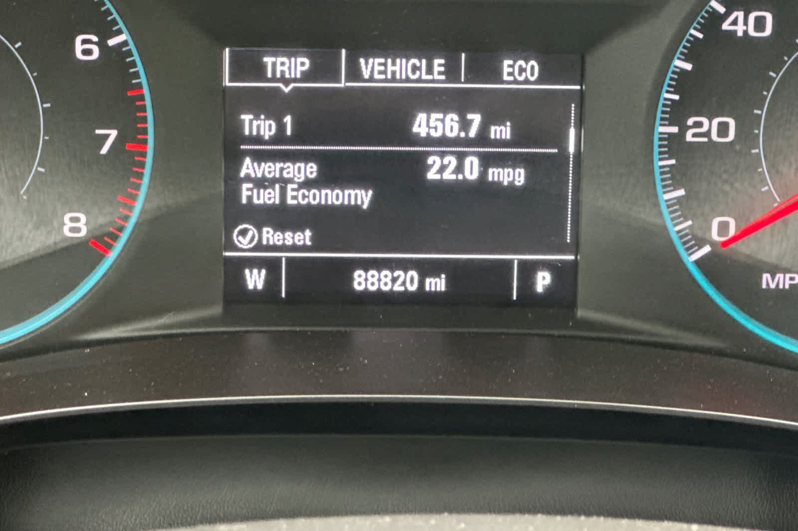 Used 2020 Chevrolet Malibu LT FWD image 28