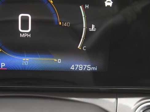 Used 2024 Chevrolet Trax ACTIV w/ Sunroof Package image 16