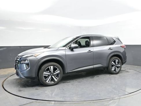 Used 2026 Nissan Rogue SL AWD/4WD image 7