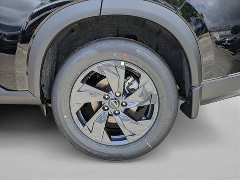 New 2026 Nissan Rogue SV FWD image 9