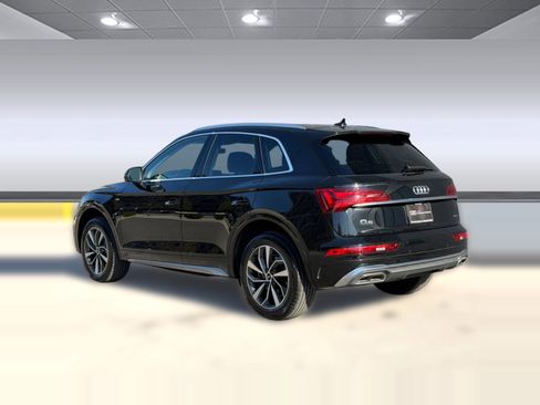 Certified 2023 Audi Q5 2.0T Premium Plus w/ Premium Plus Package image 3