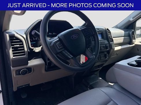 Used 2021 Ford F250 XL w/ Power Equipment Group AWD/4WD image 11