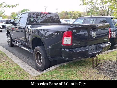 Used 2022 RAM 3500 Big Horn w/ Level A Equipment Group AWD/4WD image 3